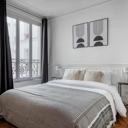 With Sophisticated One Bedroom - Verifier Le Profil باريس